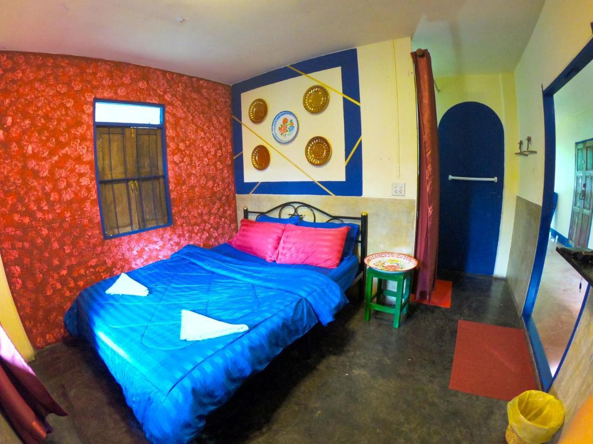 Sunny Hostel Pai Esterno foto