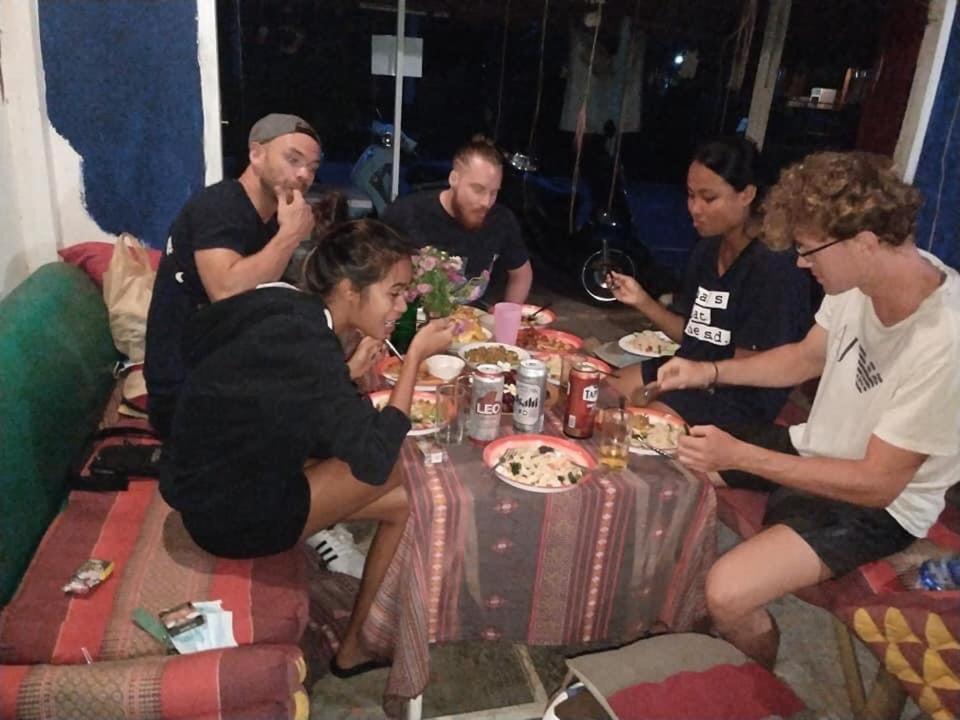 Sunny Hostel Pai Esterno foto