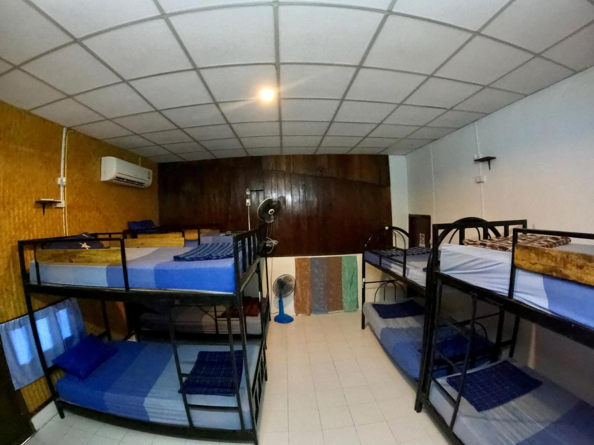 Sunny Hostel Pai Esterno foto