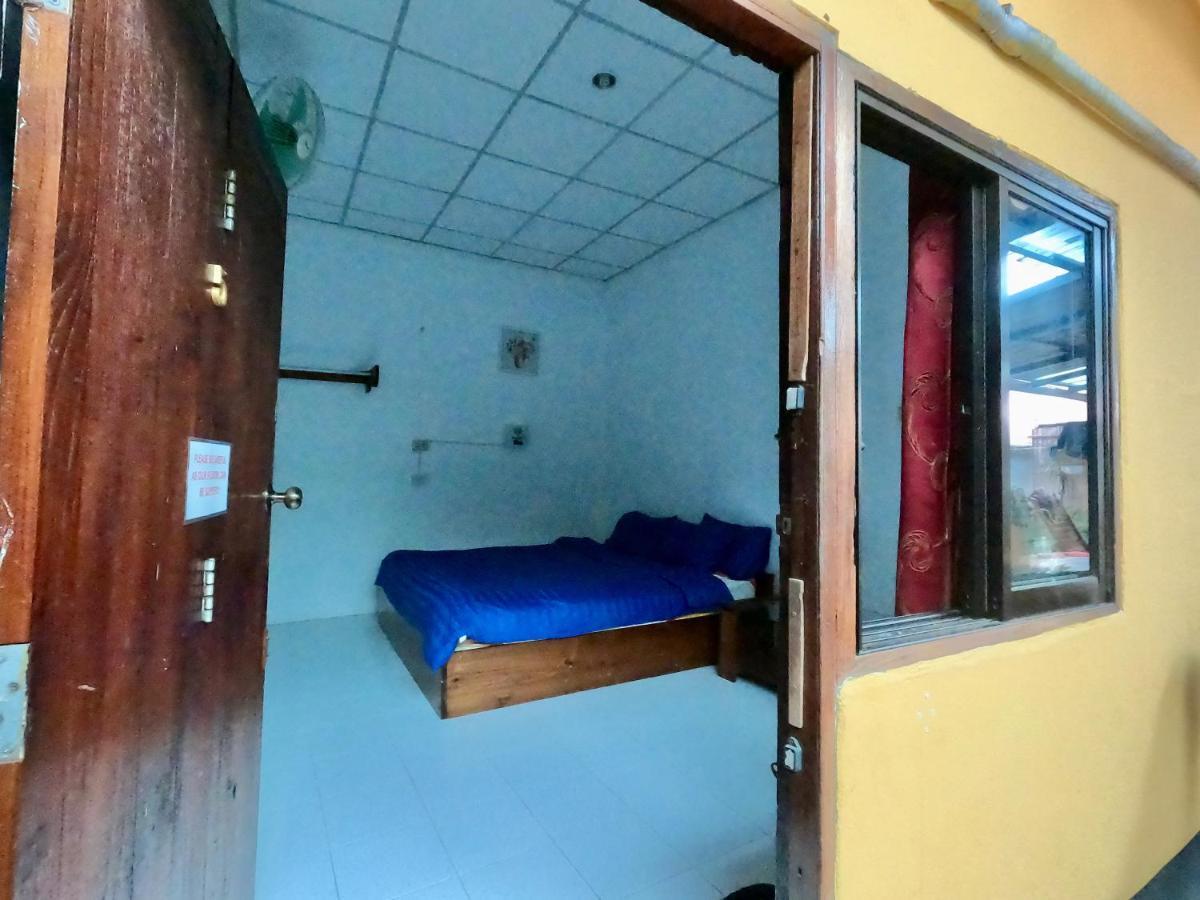 Sunny Hostel Pai Esterno foto